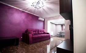 Luxury Apartment For Rest On Nauki Avenue